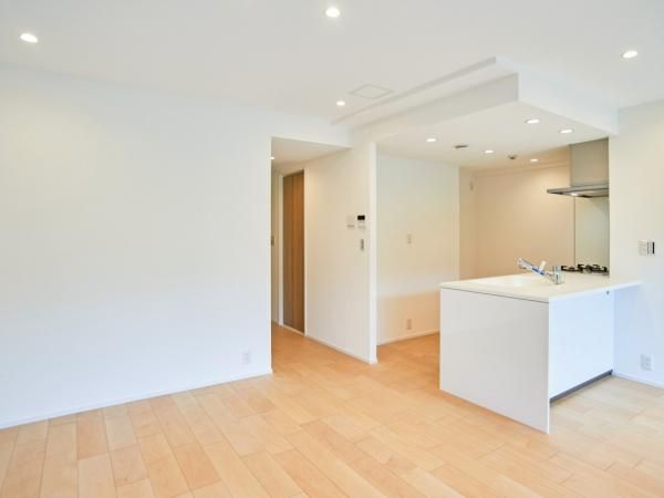 3LDK Apartment for Sale in Noborito, Kawasaki - Thumbnail 4