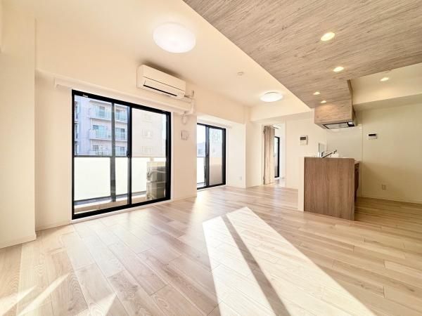 3LDK Apartment for Sale in Higashisuna, Koto-ku, Tokyo - Thumbnail 4