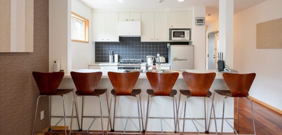 3-Bedroom Apartment in Middle Hirafu, Niseko - Thumbnail 2
