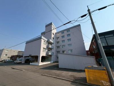 2LDK Apartment for Sale in Sapporo Higashi Ward - 57.34m² Top Floor — Exterior, Higashi, Hokkaido