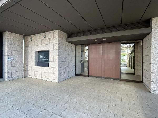 NV Higashinada Aoki Gardens 2LDK Apartment for Sale in Kobe - Thumbnail 4