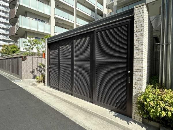 NV Higashinada Aoki Gardens 2LDK Apartment for Sale in Kobe - Thumbnail 2