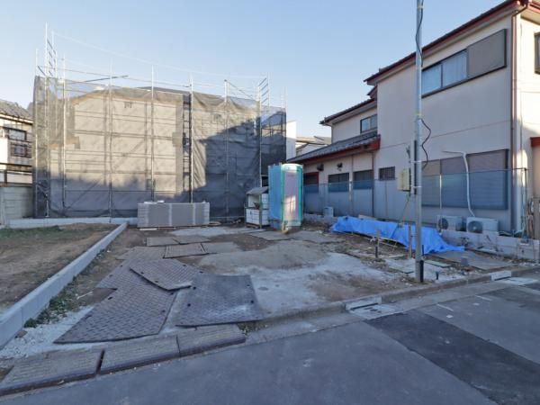 New 3LDK House in Heiwadai, Nerima, Tokyo - Thumbnail 2
