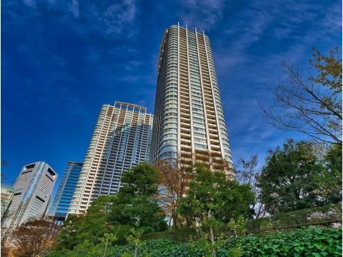 Luxury 2LDK Apartment in Shibaura Island Cape Tower, Minato-ku - Thumbnail 4