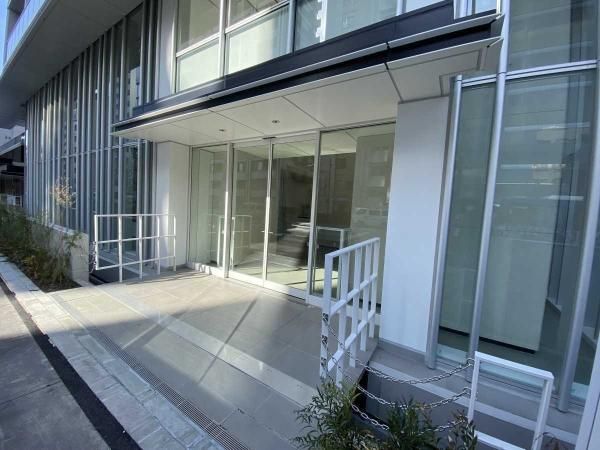 1LDK Apartment for Sale in Ikebukuro, Toshima, Tokyo – 40.74m2 - Thumbnail 3