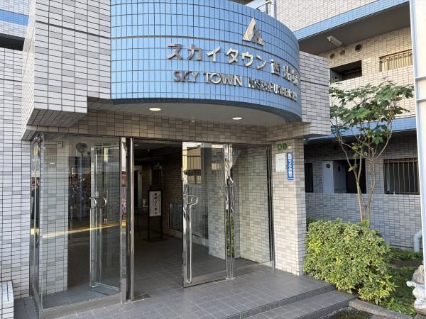 3LDK Apartment with Private Garden in Ichikawa, Chiba - Thumbnail 2