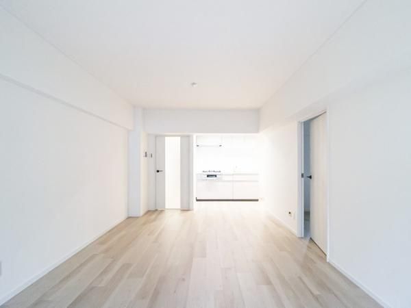 Renovated 3LDK Apartment in Miyamae-ku, Kawasaki | 71.23m2 - Thumbnail 3