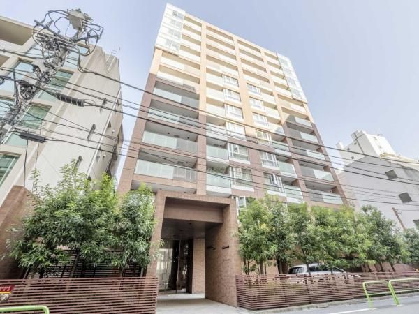 2LDK Apartment for Sale in Akasaka, Minato-ku, Tokyo - Thumbnail 2