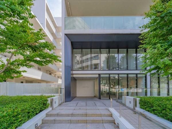 3LDK Apartment for Sale in Takada, Toshima-ku, Tokyo - Thumbnail 2