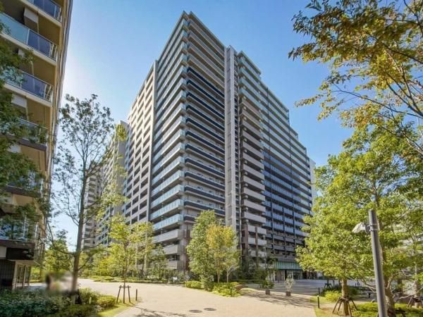 2LDK+S Apartment for Sale in Kohoku-ku, Yokohama - Thumbnail 3