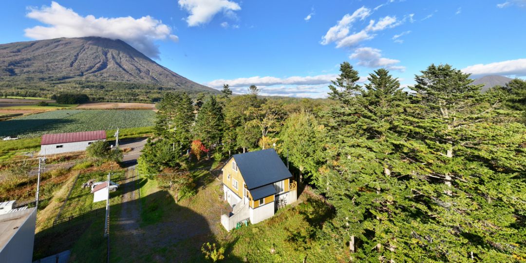 Makkari Fukuda Riverview House for Sale in Hokkaido - Thumbnail 2