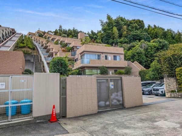 4LDK Apartment for Sale in Kuji, Kawasaki - 101.98m2 with Terrace - Thumbnail 3