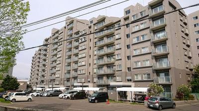 4LDK Top Floor Apartment in Kotoni, Sapporo - 85.7m² — Apartment, Nishi, Hokkaido