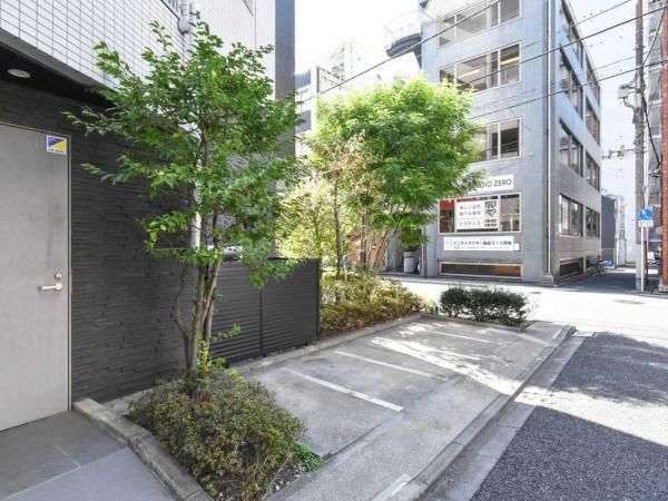 1LDK Apartment for Sale in Chiyoda, Tokyo - 32.51 sqm - Thumbnail 2