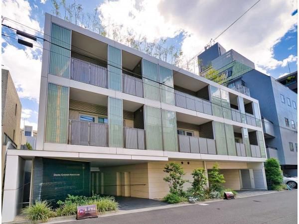 2018 1R+S Apartment in Minami-Azabu, Minato-ku, Tokyo - Thumbnail 2