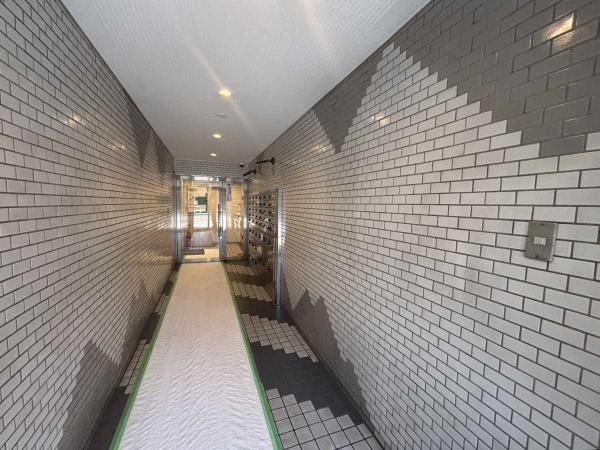Renovated 1DK Apartment in Oimachi, Shinagawa - Thumbnail 3