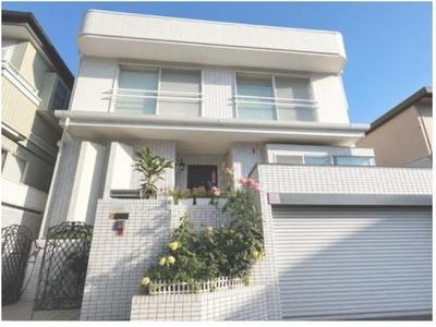 5LDK Detached House for Sale in Setagaya, Tokyo — House, Setagaya, Tokyo