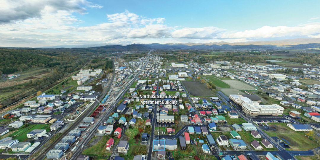New Kutchan Apartment Building for Sale - 4 Units, Prime Location - Image 1