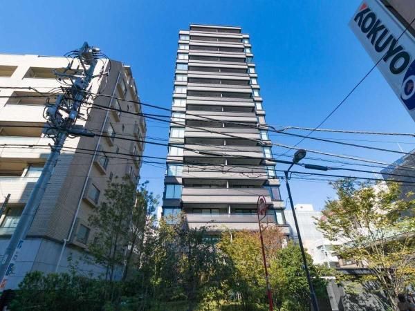 2LDK Apartment in Chiyoda, Tokyo for Sale - Thumbnail 3