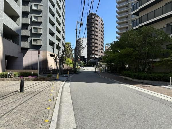 Renovated 3LDK Apartment in Takarazuka, Hyogo - Thumbnail 2