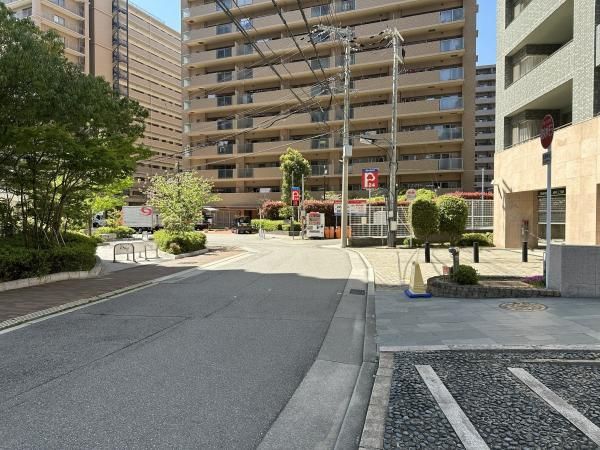 Renovated 3LDK Apartment in Takarazuka, Hyogo - Thumbnail 3