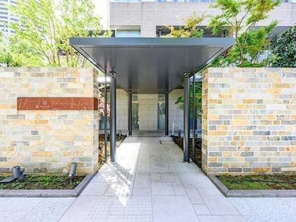 1LDK Apartment in The Parkhouse Nishi-Shinjuku Tower 60, Tokyo - Thumbnail 4