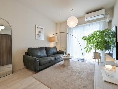 2LDK Apartment for Sale in Utsubo Honmachi, Osaka — Interior, Nishi, Osaka