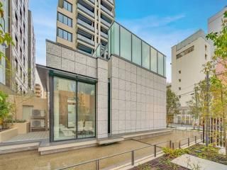 Proud Tower Shibuya 2LDK Apartment with Tokyo Tower View for Sale - Thumbnail 2