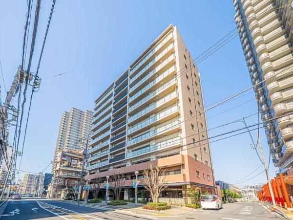 Inicia Tokorozawa 3LDK+WIC Apartment for Sale in Saitama - Image 1