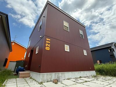 3LDK Detached House for Sale in Higashi Ward, Sapporo — House, Higashi, Hokkaido