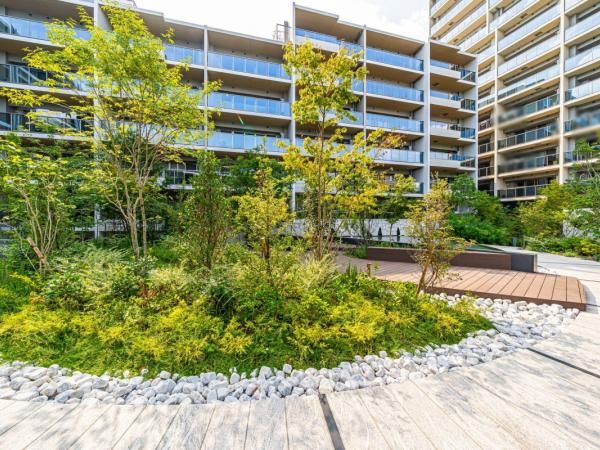 Park City Takadanobaba South Residence 3LDK Apartment for Sale - Thumbnail 3