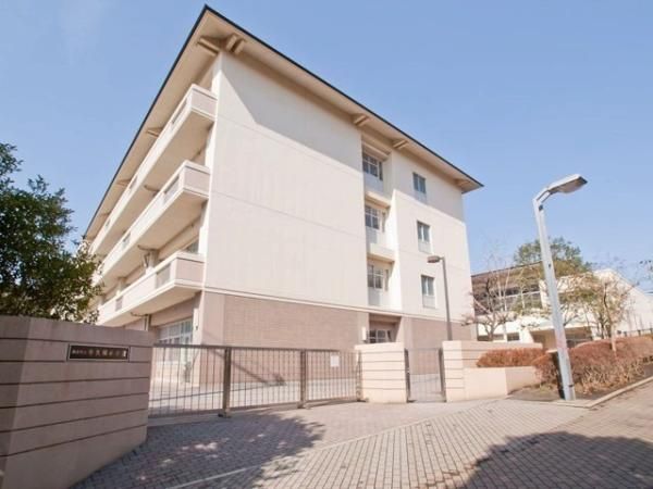 4LDK House in Tsuzuki Ward, Yokohama - 123.92m2 - Thumbnail 3
