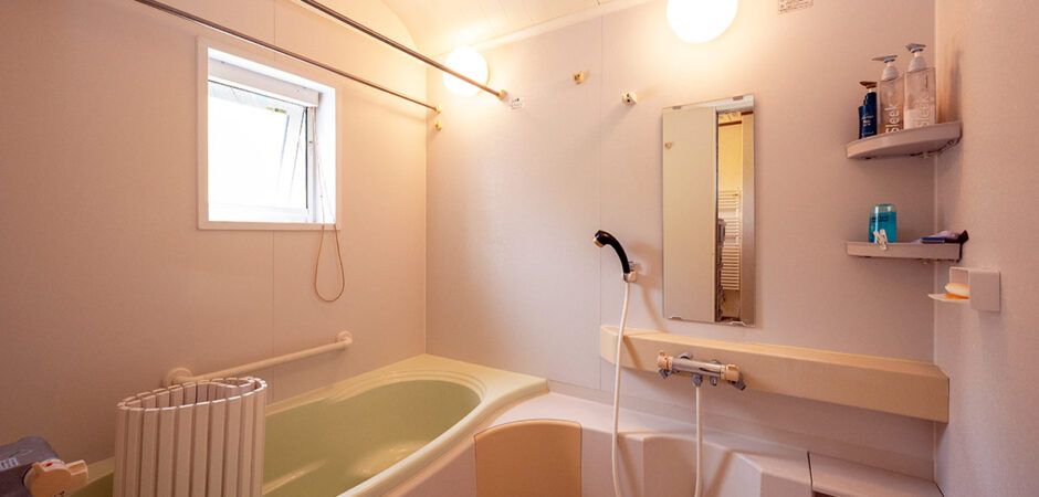 4BR House in Niseko Town, Hokkaido - 121m2 on 453m2 Land - Thumbnail 4