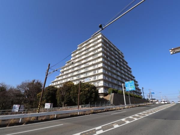 2LDK+S Apartment for Sale in Konandai, Yokohama - Thumbnail 2