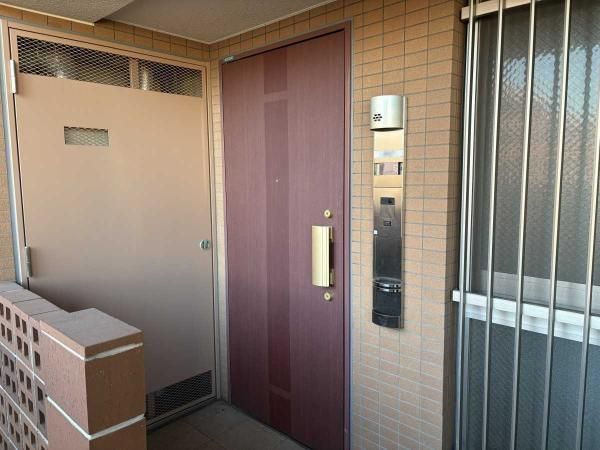 3LDK Renovated Apartment for Sale in Oi, Shinagawa - Thumbnail 3