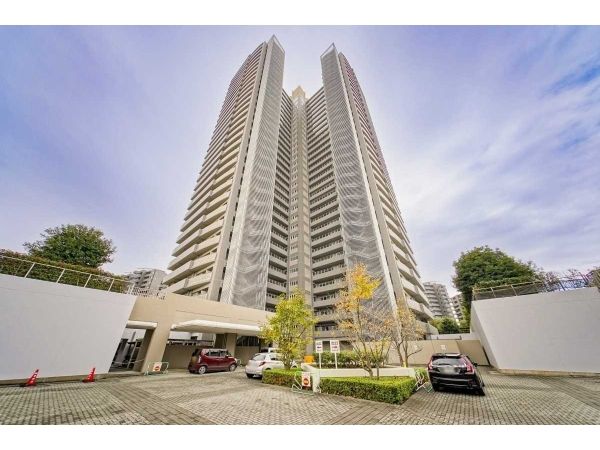 3LDK Apartment for Sale in Fujimi City, Saitama - Thumbnail 2