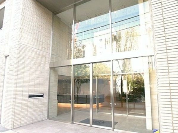 Park Homes Tsukiji Green Side - 140-Unit Condo in Chuo, Tokyo - Thumbnail 3