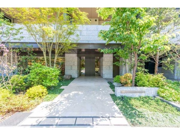 3LDK Apartment for Sale in Chuo City, Tokyo - 71.27m2 - Thumbnail 4