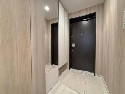 3LDK Apartment for Sale in Nishi Ward, Osaka — Front_door, Nishi, Osaka