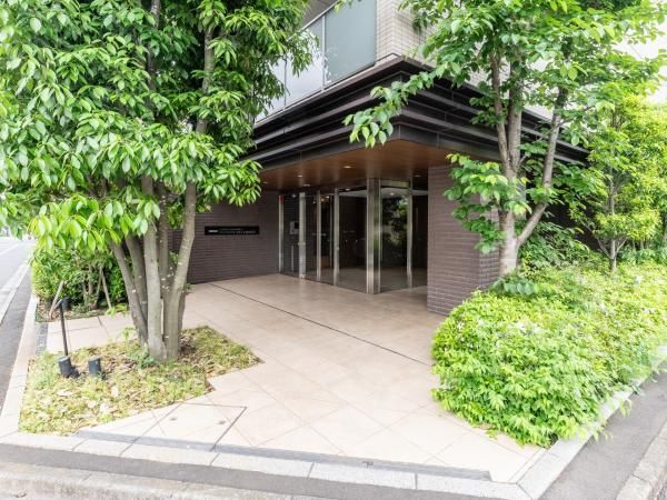 3LDK Apartment for Sale in Machida, Tokyo - 70.31m² - Thumbnail 2