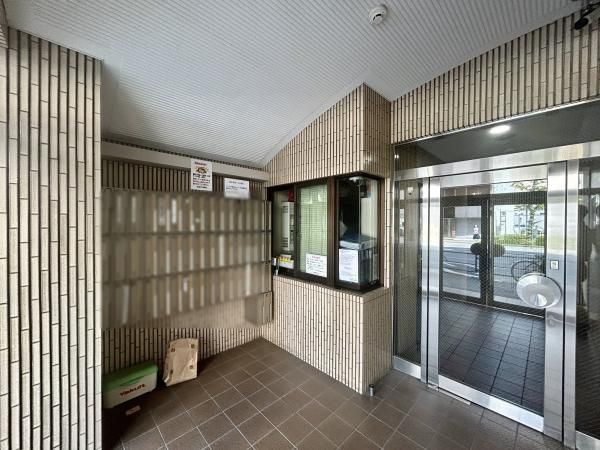 Renovated 1LDK Apartment in Taito, Kuramae, Tokyo - Thumbnail 3