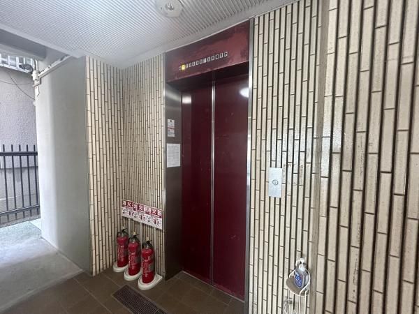 Renovated 1LDK Apartment in Taito, Kuramae, Tokyo - Image 1