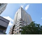 Livio Shinjuku Gyoen Apartment in Shibuya, Tokyo - Thumbnail 2