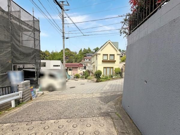 3LDK Detached House for Sale in Kita-Terao, Yokohama - Thumbnail 2