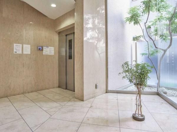 1LDK Apartment for Sale in Ebisu, Shibuya - Thumbnail 3