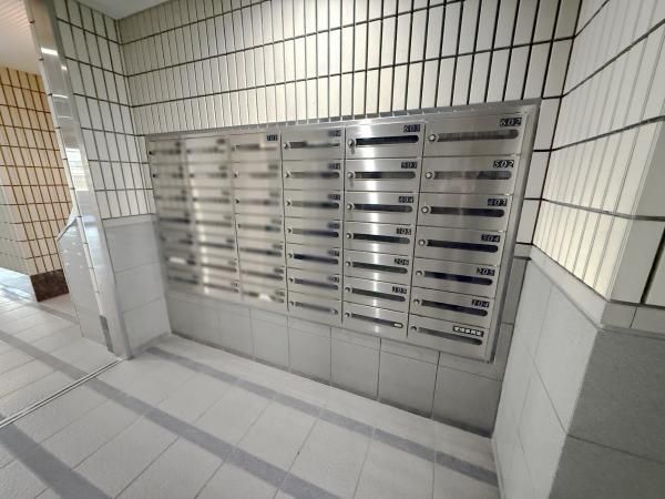 3LDK Renovated Apartment in Kawasaki, Kanagawa - Thumbnail 3