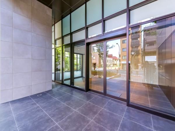 Park City Takadanobaba 2LDK+S+WIC New Build Apartment for Sale - Thumbnail 4