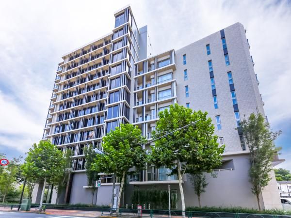Park City Takadanobaba 2LDK+S+WIC New Build Apartment for Sale - Thumbnail 2