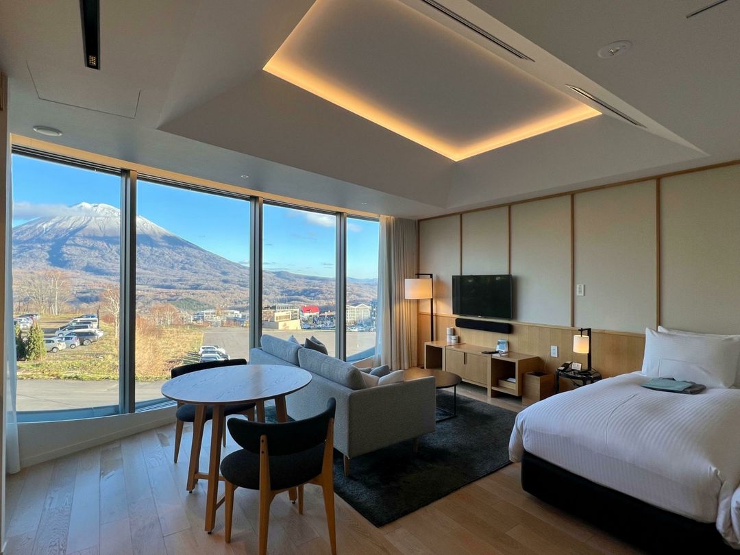 Skye Niseko Yotei View Corner Studio 258 - 1 Bedroom Apartment for Sale in Hirafu - Thumbnail 3