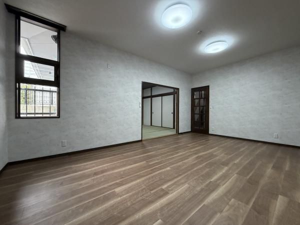 6LDK Renovated House in Tsurumi-ku, Yokohama - Thumbnail 2